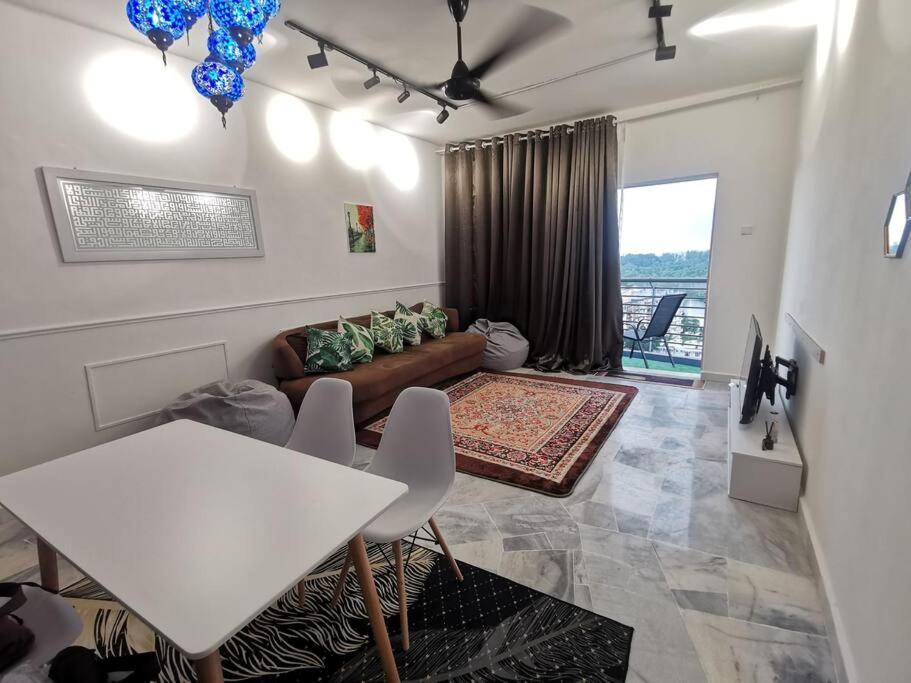 Entire Condo Pd Marina View Villa 2-Bedroom Port Dickson Buitenkant foto